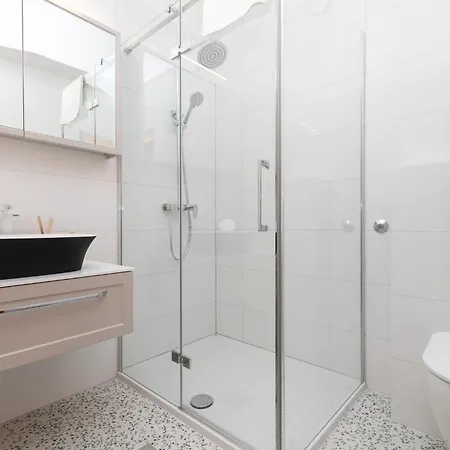 Bellavista 2 * 베리로신즈